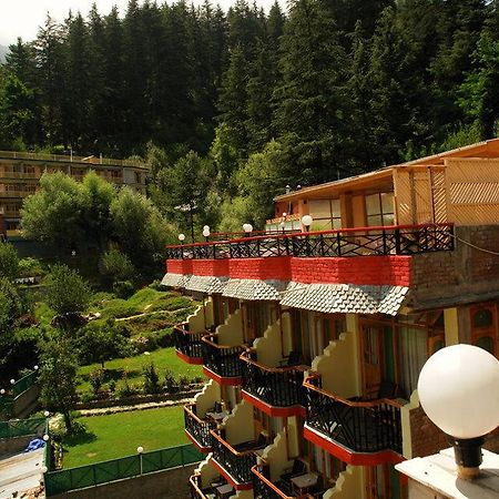 Hotel Naggar Delight Nagar  エクステリア 写真